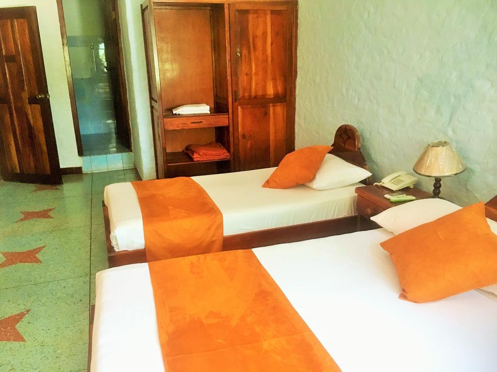 Hostal Estrella De Mar Puerto Ayora  Ruang foto