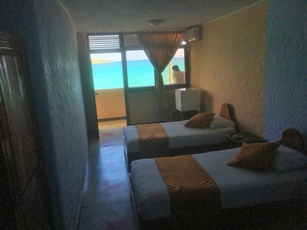 Hostal Estrella De Mar Puerto Ayora  Ruang foto