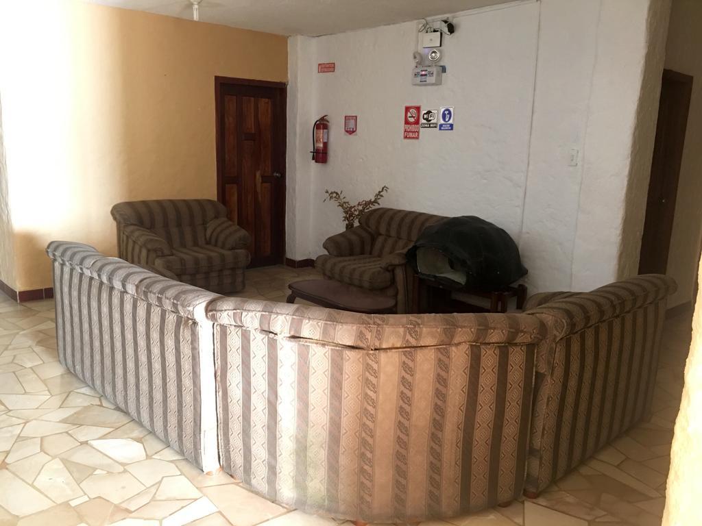 Hostal Estrella De Mar Puerto Ayora  Bagian luar foto