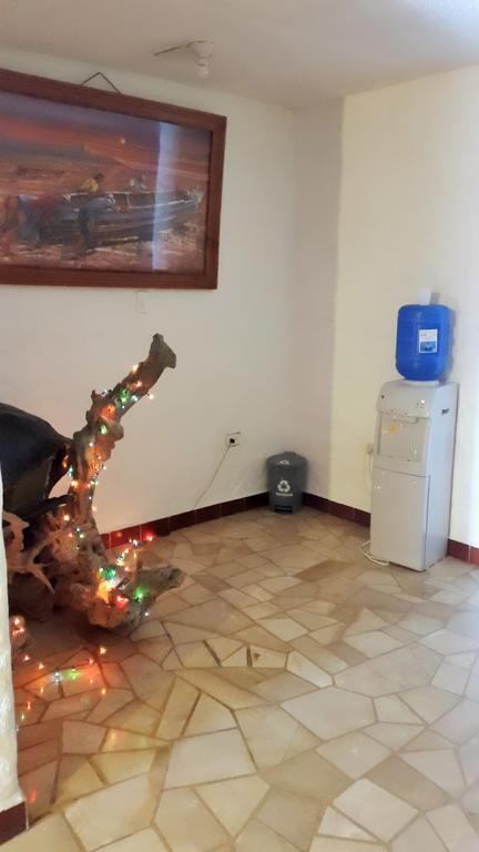 Hostal Estrella De Mar Puerto Ayora  Bagian luar foto
