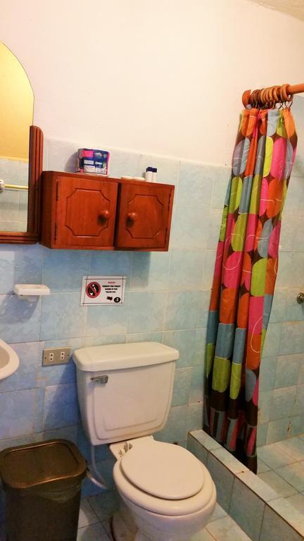 Hostal Estrella De Mar Puerto Ayora  Ruang foto